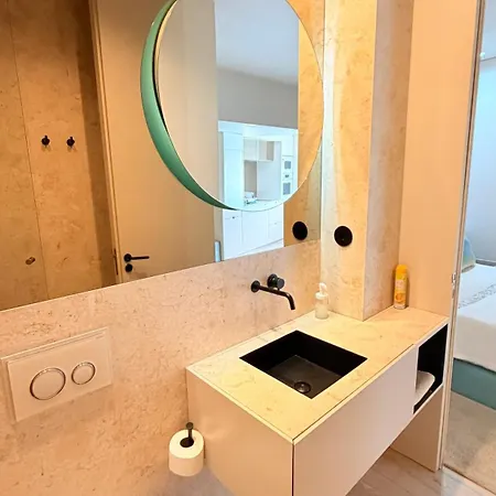 Spacious In The Heart Of Historic Center *