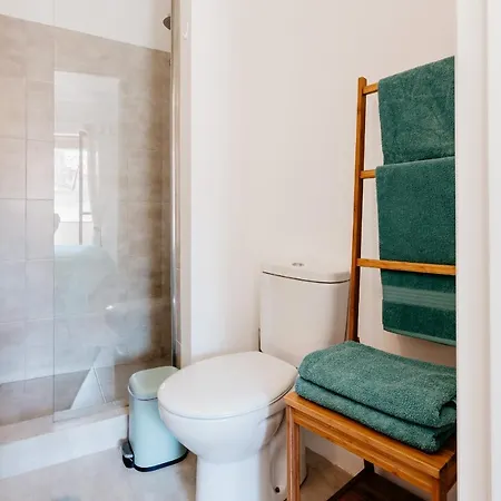 Апартаменты One Bedroom Nomad Dreams N2