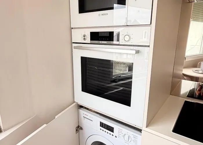 Nomad Dreams N2 Historic Center One Bedroom