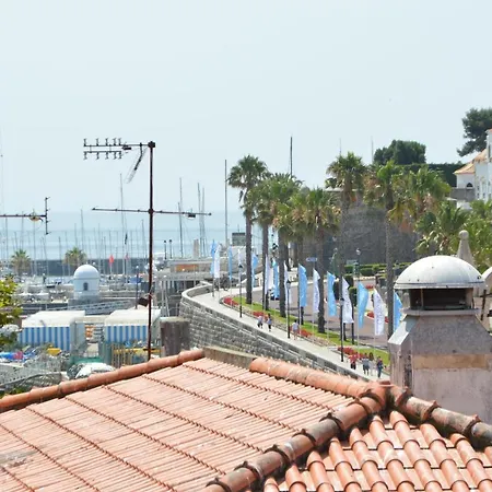 Spacious In The Heart Of Historic Center