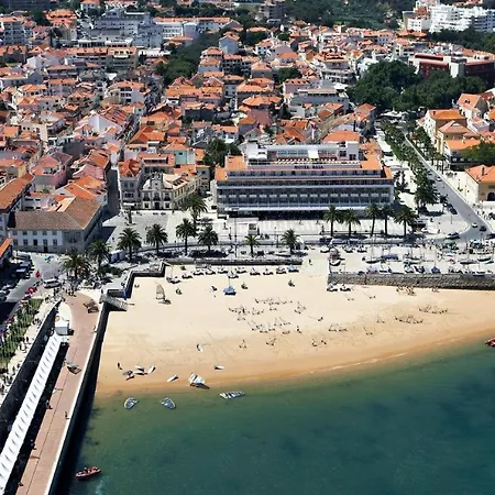 Spacious In The Heart Of Historic Center Cascais