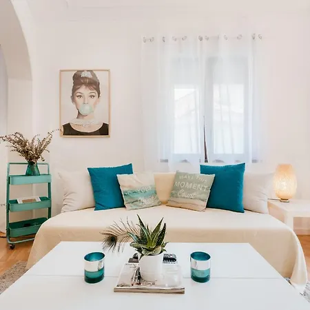 Nomad Dreams N2 Apartment