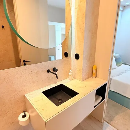 Spacious In The Heart Of Historic Center *