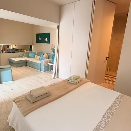 Spacious In The Heart Of Historic Center *
