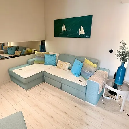 Spacious In The Heart Of Historic Center *
