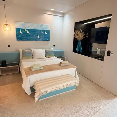 Spacious In The Heart Of Historic Center * Cascais