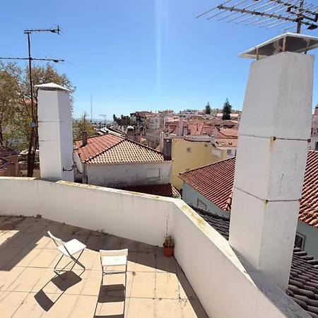 Spacious In The Heart Of Historic Center Appartement Cascais