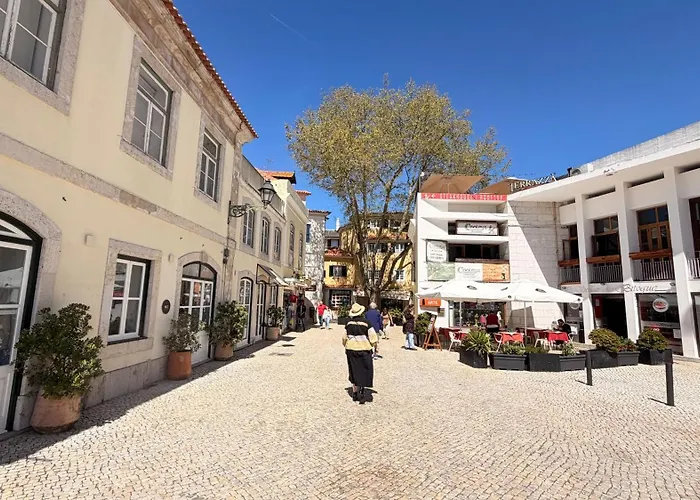 Nomad Dreams N2 Historic Center One Bedroom Cascaes